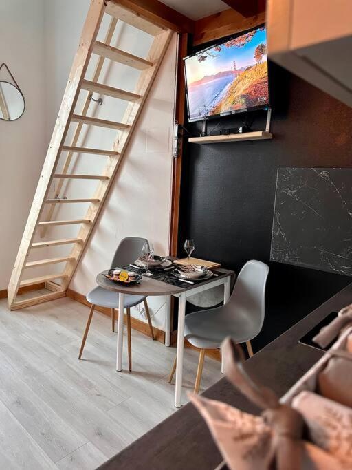 Apartament Pont Achard #2-T1Bis-Mezzanine -5Mngare- Poitiers Zewnętrze zdjęcie